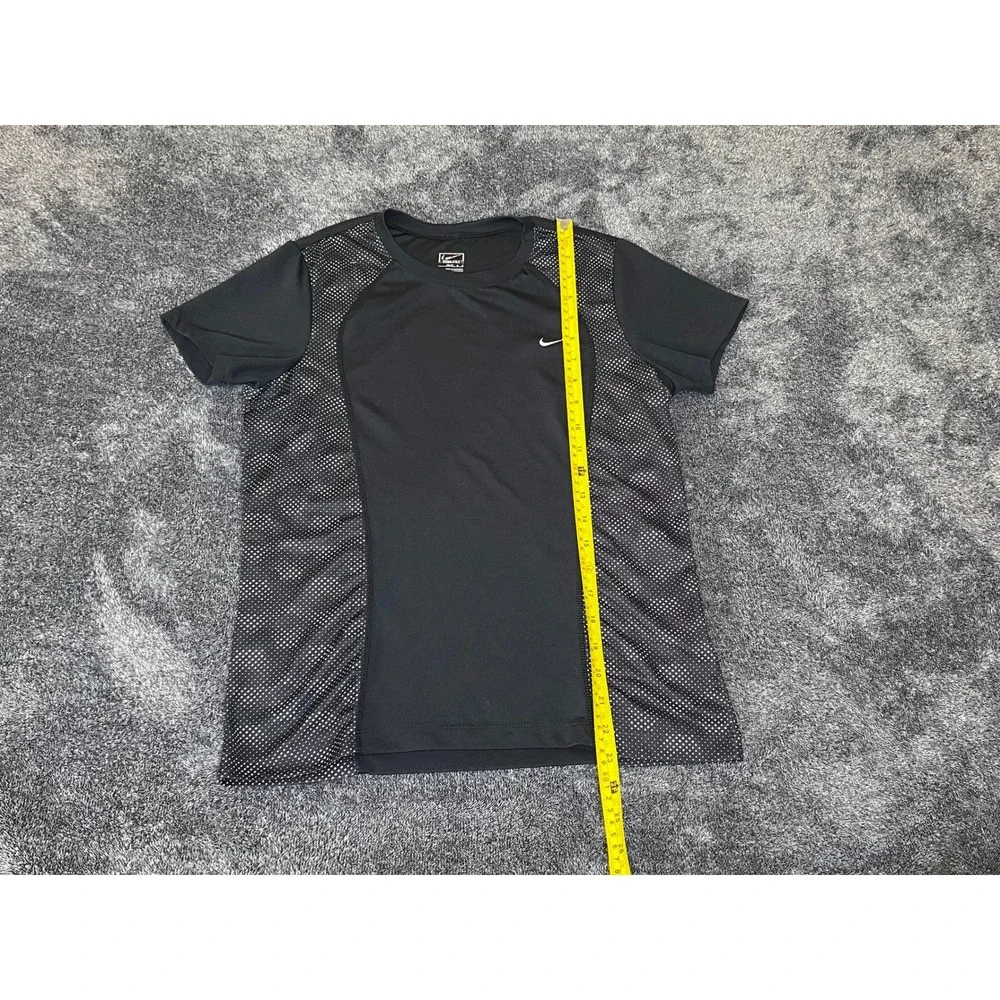 Nike Fit Dry Women Black White Dot Mesh Panel Activewear T-Shirt Size M